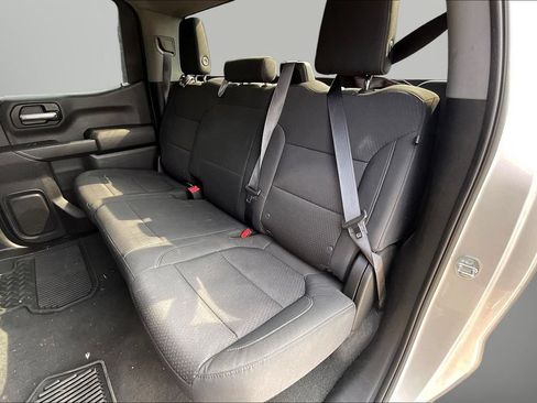 Used 2021 Chevrolet Silverado 1500 Custom AWD/4WD image 22