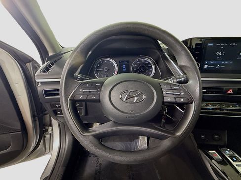 Used 2021 Hyundai Sonata SE image 13