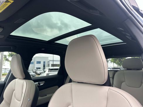 New 2026 Volvo XC60 B5 Core w/ Climate Package image 24