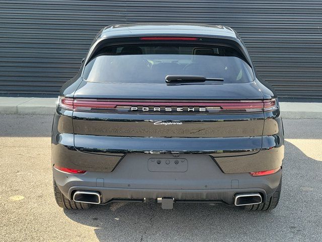 Used 2026 Porsche Cayenne AWD/4WD image 6