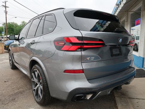 Used 2025 BMW X5 xDrive40i w/ Executive Package AWD/4WD image 7
