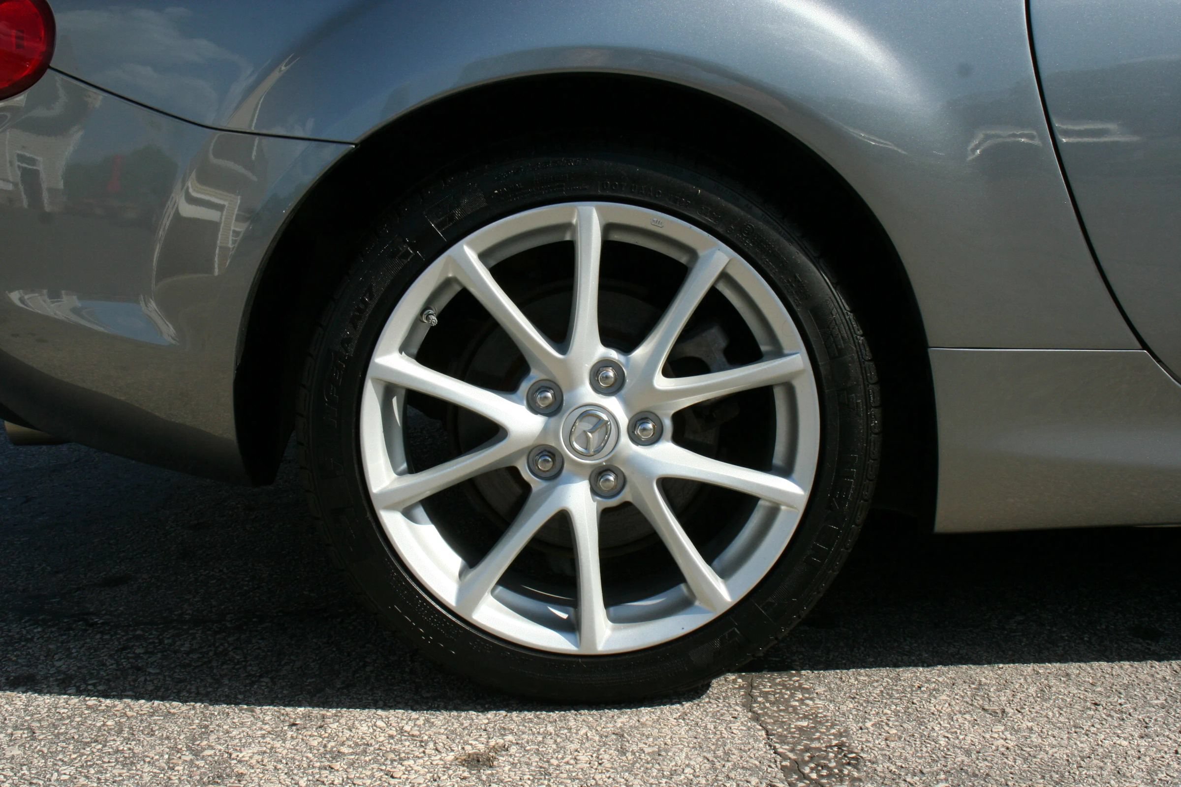 Used 2012 MAZDA MX-5 Miata Grand Touring w/ Premium Pkg RWD image 10