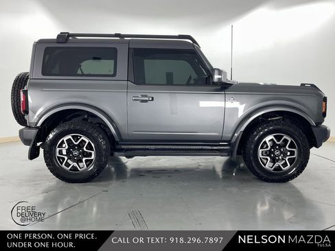 Used 2022 Ford Bronco Outer Banks image 5