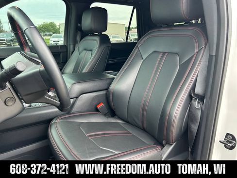 Used 2024 Ford Expedition Max Limited AWD/4WD image 15