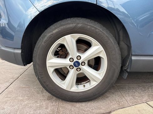 Used 2018 Ford Edge SE FWD image 13