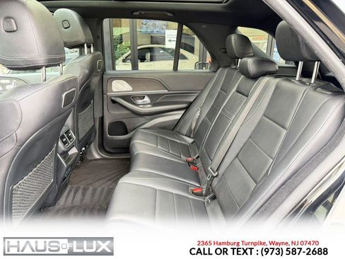 Used 2020 Mercedes-Benz GLE 350 4MATIC w/ AMG Line Exterior image 10