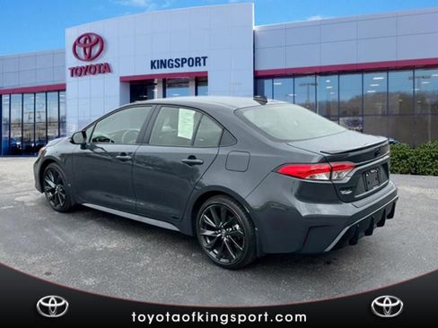 Certified 2025 Toyota Corolla SE w/ SE Premium Package image 3