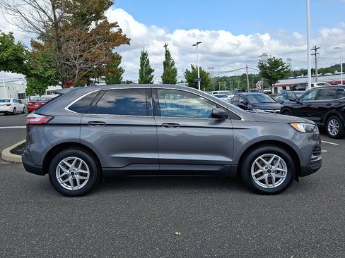 Used 2024 Ford Edge SEL AWD/4WD image 6
