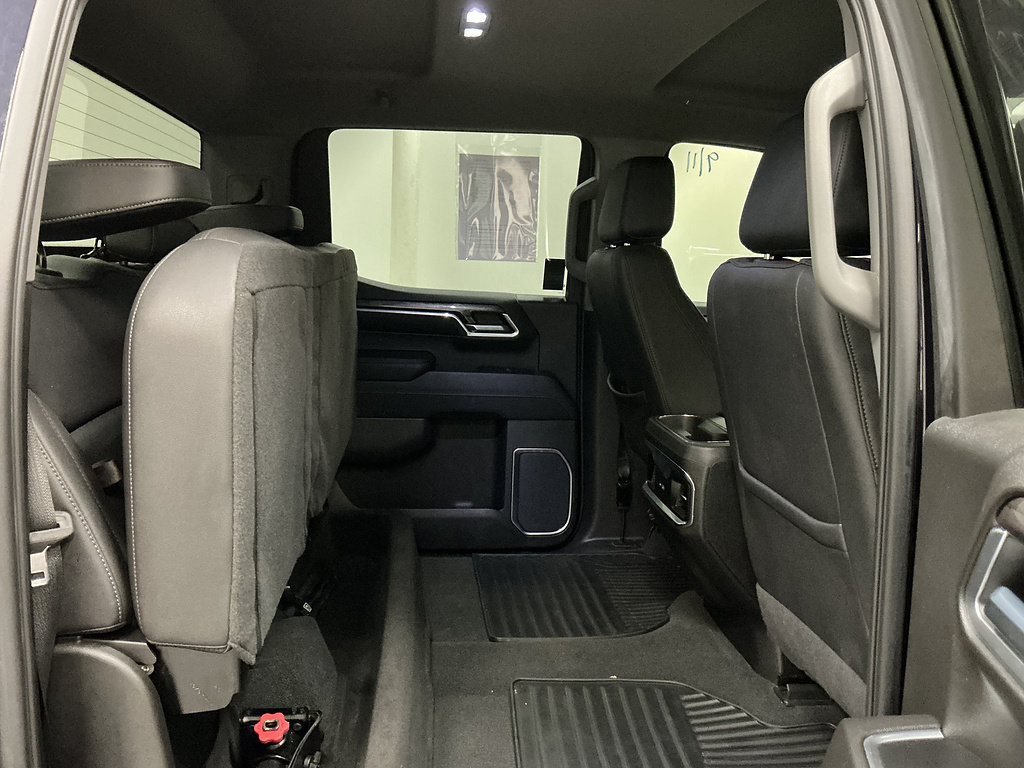 Used 2022 Chevrolet Silverado 1500 LTZ RWD image 35
