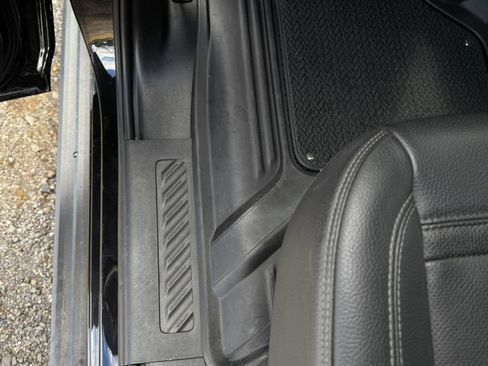 Used 2022 GMC Sierra 3500 Denali w/ Denali Black Diamond Edition AWD/4WD image 43