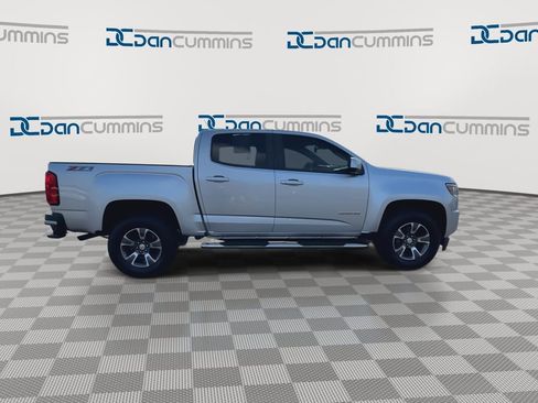 Used 2016 Chevrolet Colorado Z71 AWD/4WD image 9
