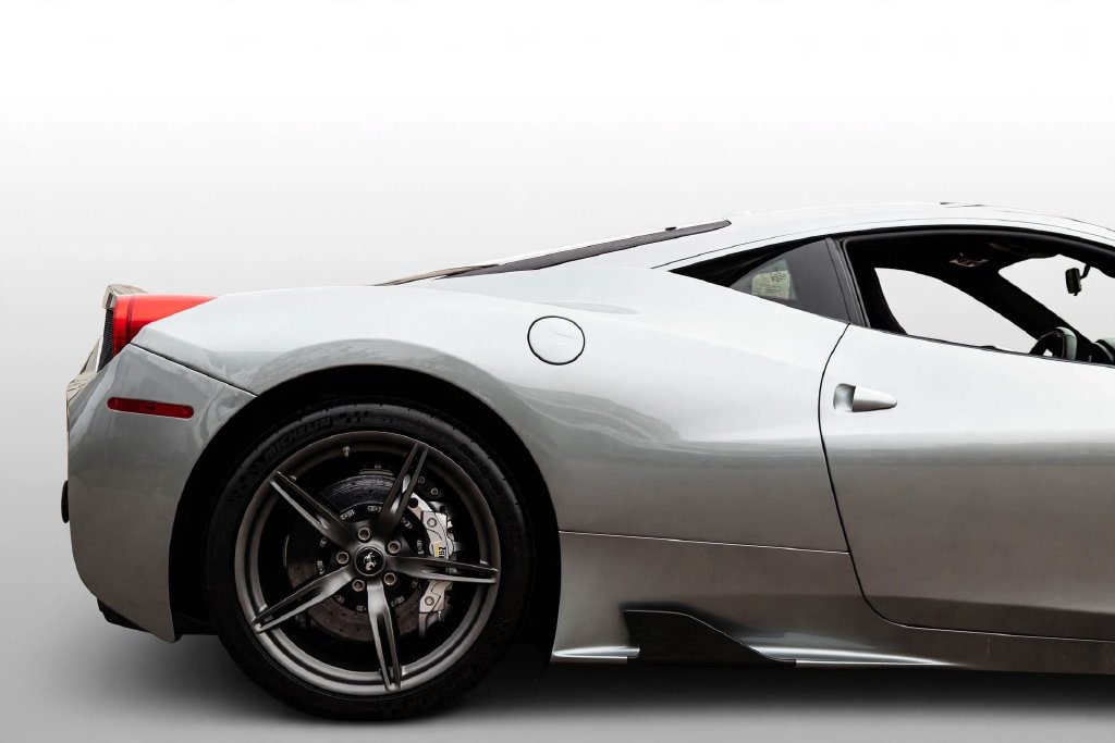 Used 2014 Ferrari 458 Speciale Coupe RWD image 18