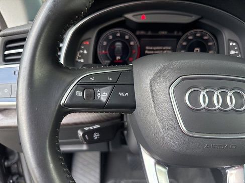 Used 2019 Audi Q8 Premium w/ Convenience Package image 28