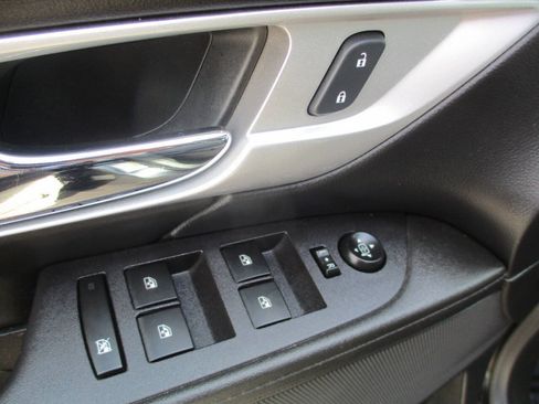 Used 2017 GMC Terrain SLE AWD/4WD image 12