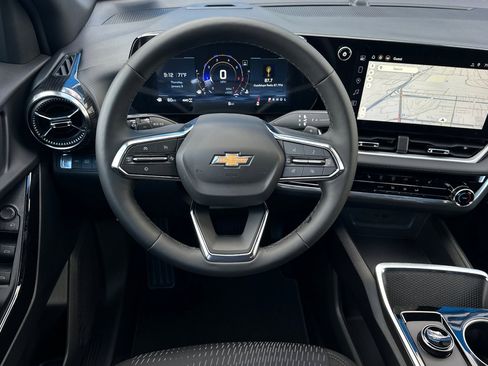 New 2026 Chevrolet Equinox LT w/ Safety and Technology Package image 14