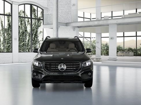 New 2026 Mercedes-Benz GLB 250 4MATIC image 7