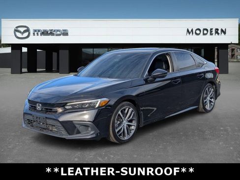 Used 2022 Honda Civic Touring image 1