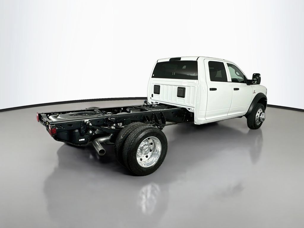 New 2026 RAM 5500 Tradesman w/ Chrome Appearance Group AWD/4WD image 7