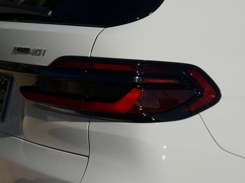 New 2026 BMW X7 xDrive40i w/ M Sport Package image 7