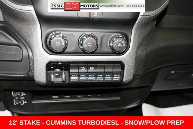 New 2024 RAM 3500 Tradesman AWD/4WD image 16