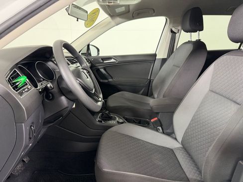 Used 2018 Volkswagen Tiguan S AWD/4WD image 12