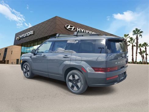 New 2026 Hyundai Santa Fe SEL image 2