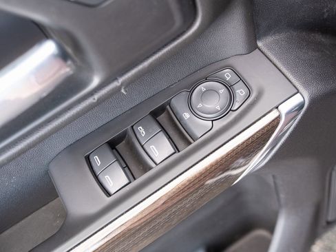 Used 2021 Chevrolet Silverado 3500 LT w/ Convenience Package image 13