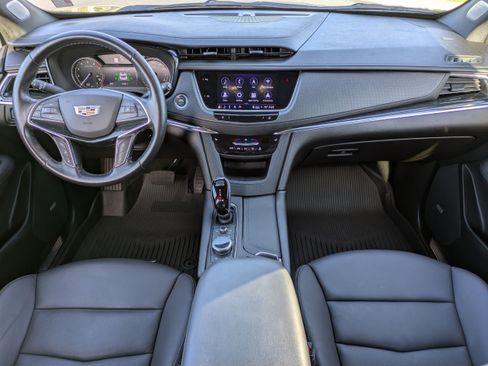 Certified 2023 Cadillac XT5 Premium Luxury w/ LPO, Floor Liner Package image 14