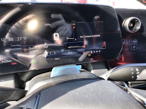 New 2026 Chevrolet Equinox EV RS image 15