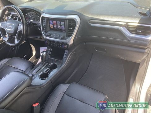 Used 2017 GMC Acadia SLT FWD image 12