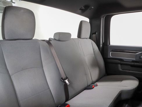Used 2023 RAM 2500 Big Horn w/ Cold Weather Group AWD/4WD image 28