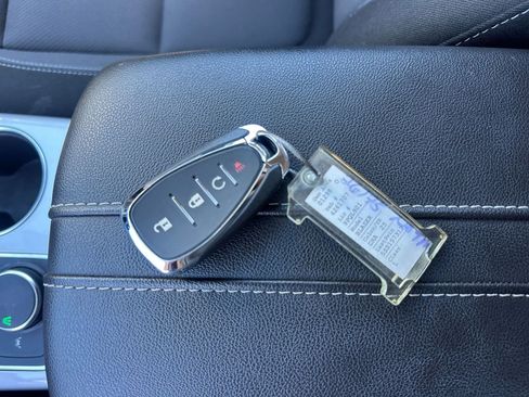 Used 2025 Chevrolet Blazer LT image 22