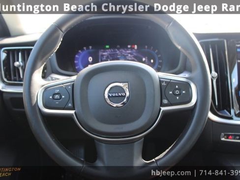 Used 2024 Volvo S60 B5 Core image 15