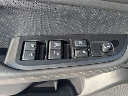 Used 2015 Subaru Legacy 2.5i Limited image 19