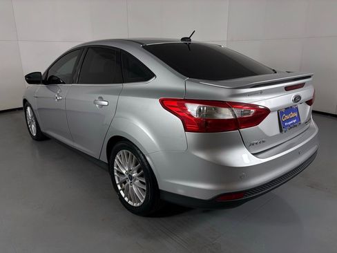 Used 2013 Ford Focus Titanium image 6