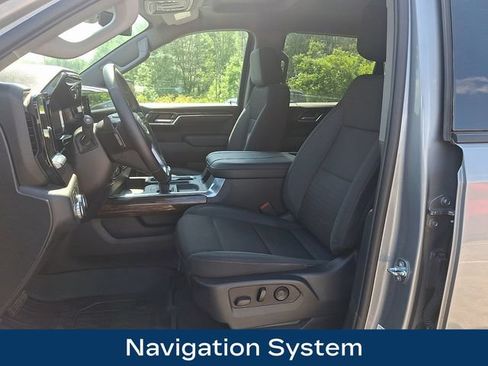Used 2023 GMC Sierra 1500 Elevation w/ X31 Off-Road Package AWD/4WD image 2