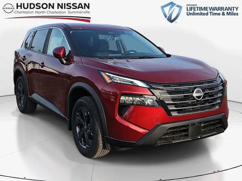 New 2026 Nissan Rogue SV image 1
