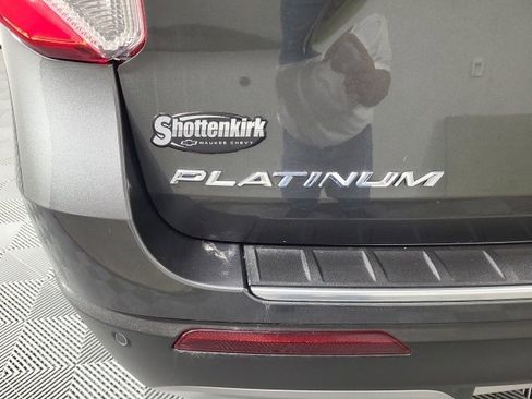 Used 2020 Ford Explorer Platinum w/ Premium Technology Package image 9