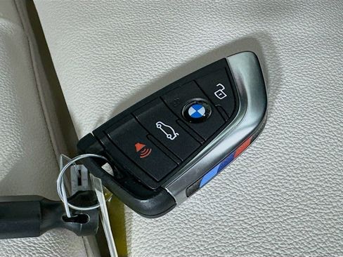 Used 2023 BMW Z4 sDrive30i w/ Premium Package RWD image 40