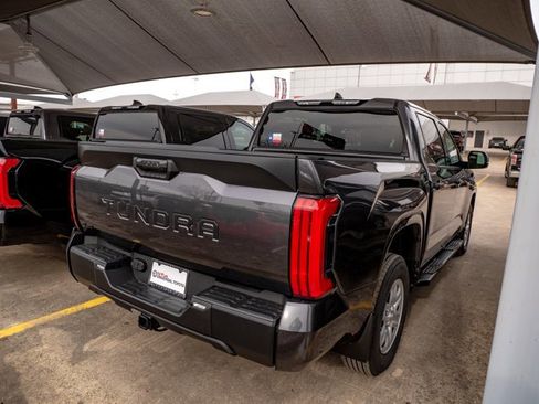 New 2026 Toyota Tundra SR image 7