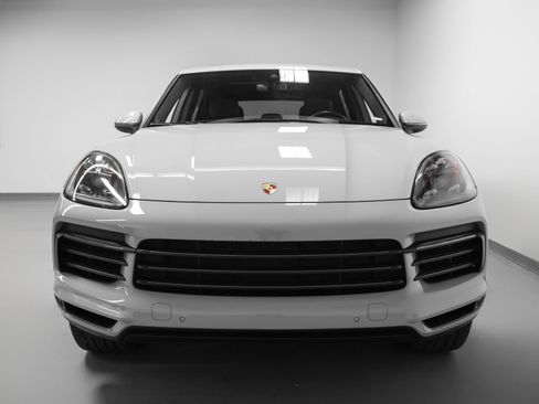 Certified 2023 Porsche Cayenne Platinum Edition AWD/4WD image 8