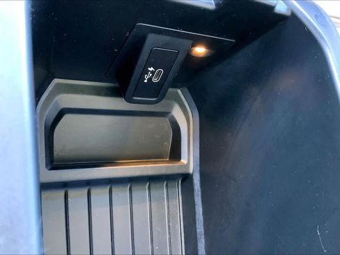 Used 2021 BMW X3 xDrive30i w/ Premium Package image 36