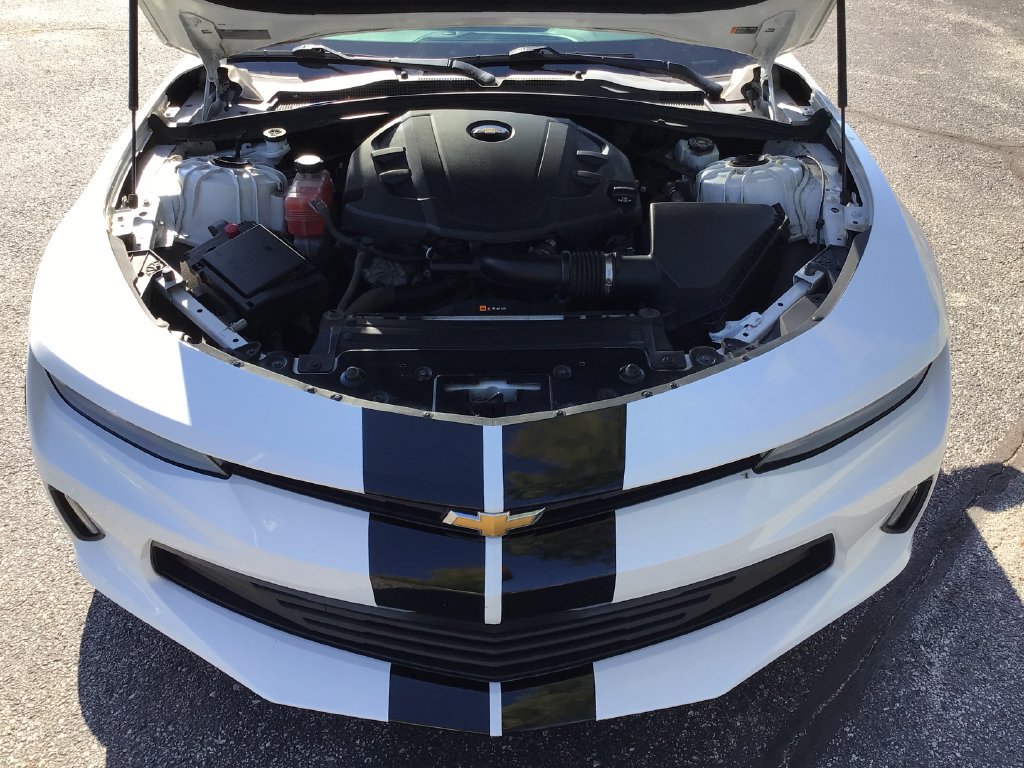 Used 2016 Chevrolet Camaro LT RWD image 33