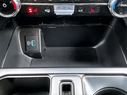 Used 2023 Ford F150 XLT w/ Equipment Group 302A High image 17