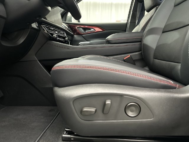 New 2026 Chevrolet Traverse RS AWD/4WD image 16