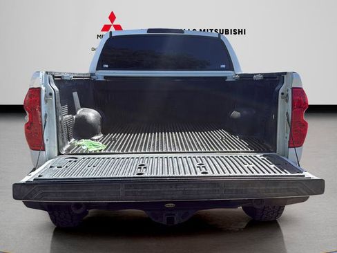 Used 2016 Toyota Tundra Limited AWD/4WD image 9