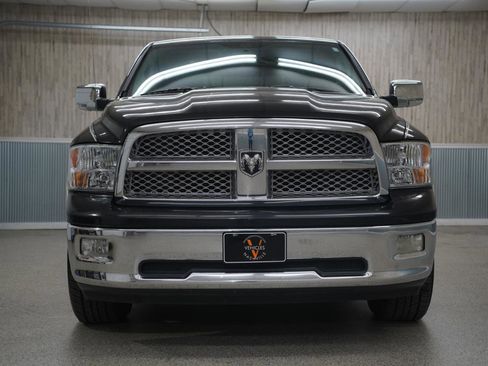 Used 2010 Dodge Ram 1500 Truck Laramie image 2
