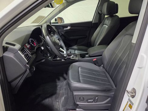 Used 2023 Audi Q5 2.0T Premium w/ Convenience Package AWD/4WD image 12
