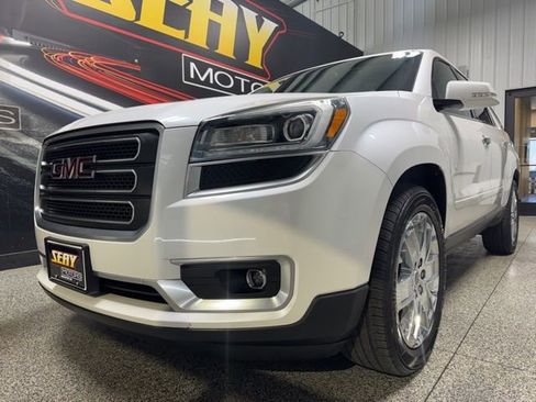 Used 2017 GMC Acadia Limited SLT image 2