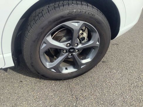 Used 2023 Ford Escape ST-Line image 7
